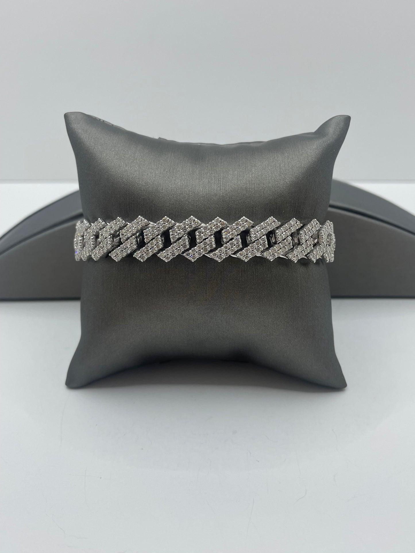 14k White Gold Cuban Diamond Bracelet ICED OUT - 7.5 inch