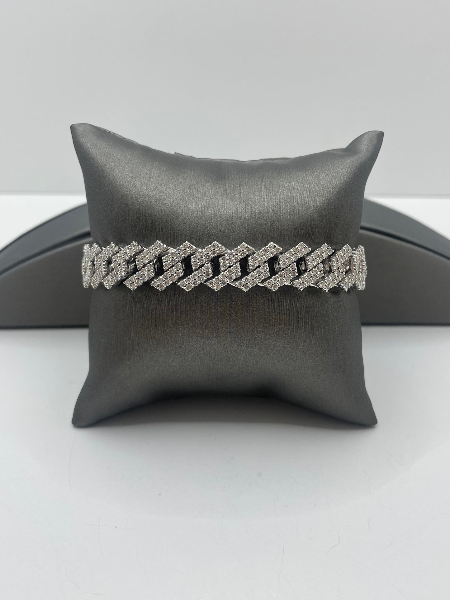 14k White Gold Cuban Diamond Bracelet ICED OUT - 7.5 inch