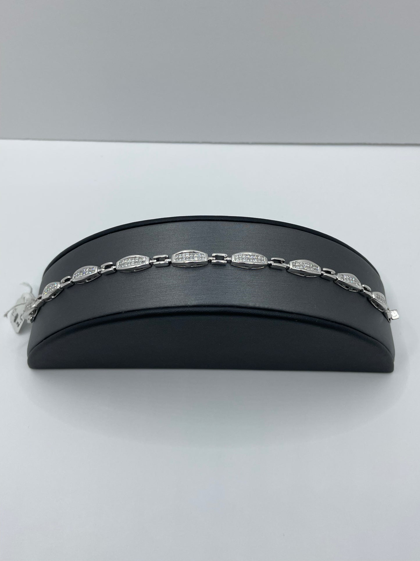 14k White Gold Two Row Diamond Link Bracelet 7.25 inch