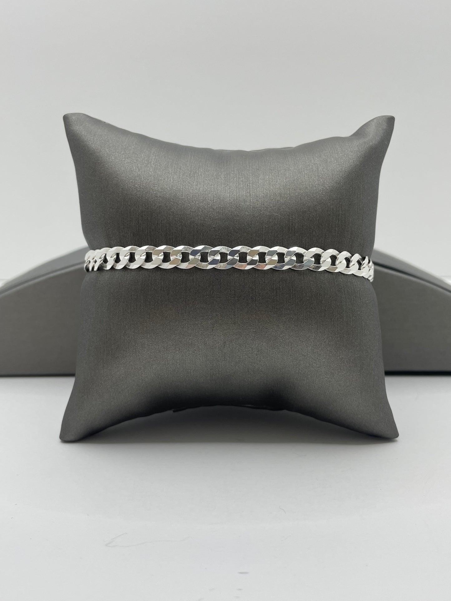 Curb Link Bracelet .925 Silver 8 inch