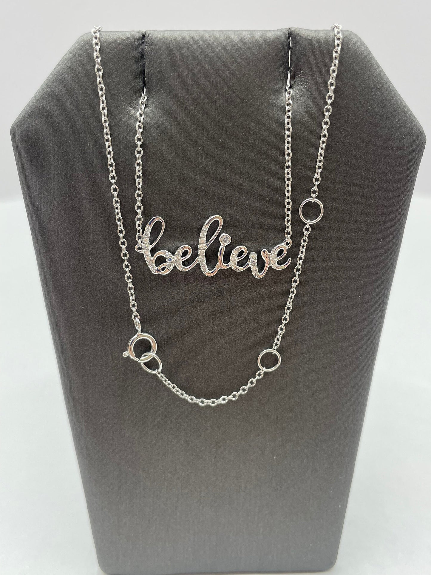 18k White Gold Believe Diamond Pendant