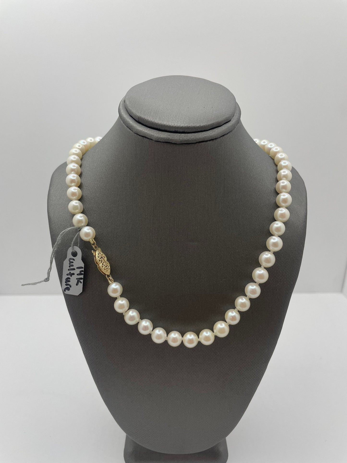 Pearl Necklace with 14k Gold Clasp Lock
