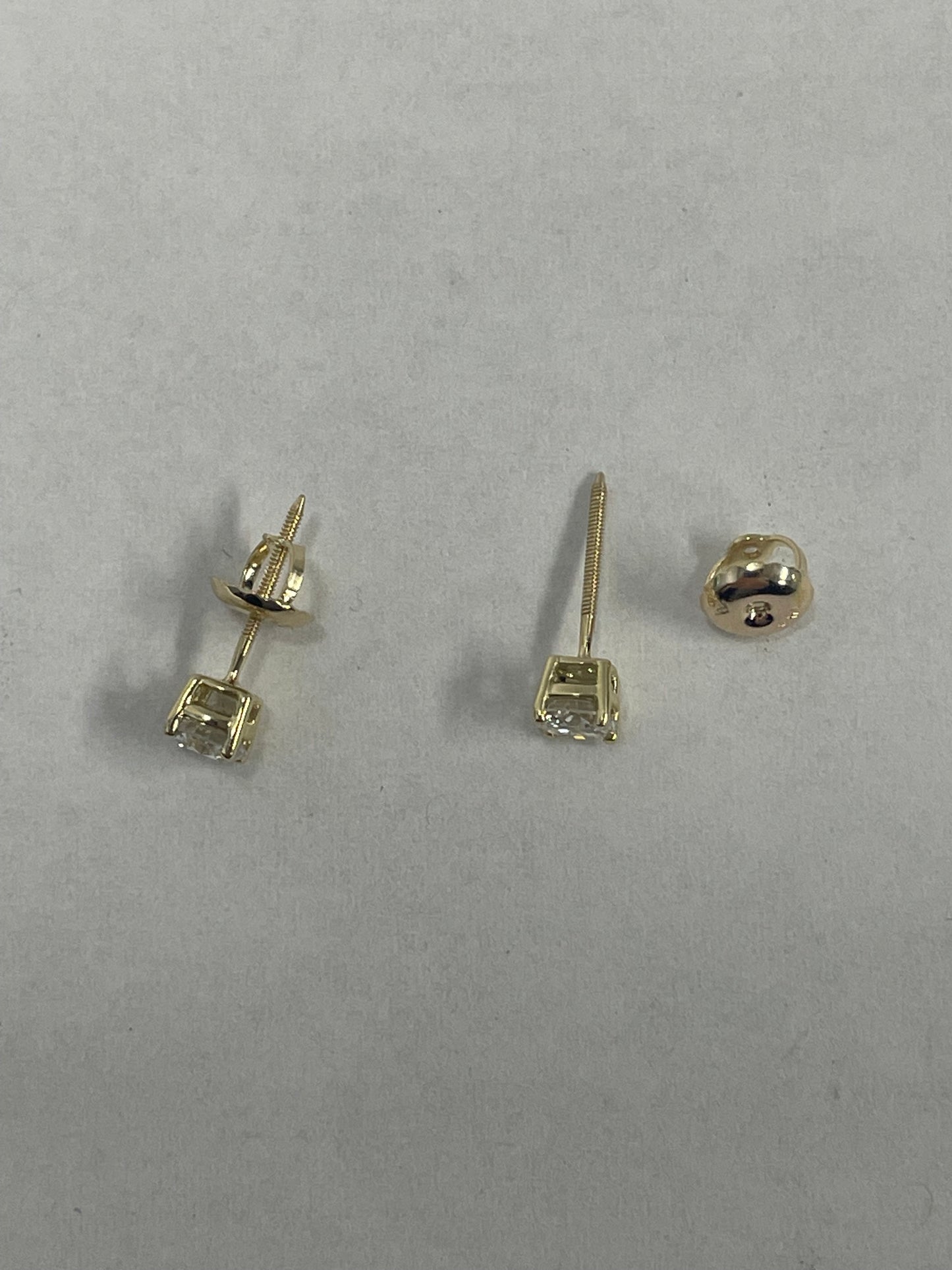 14k Yellow Gold Diamond Stud Earrings 0.50 Ct