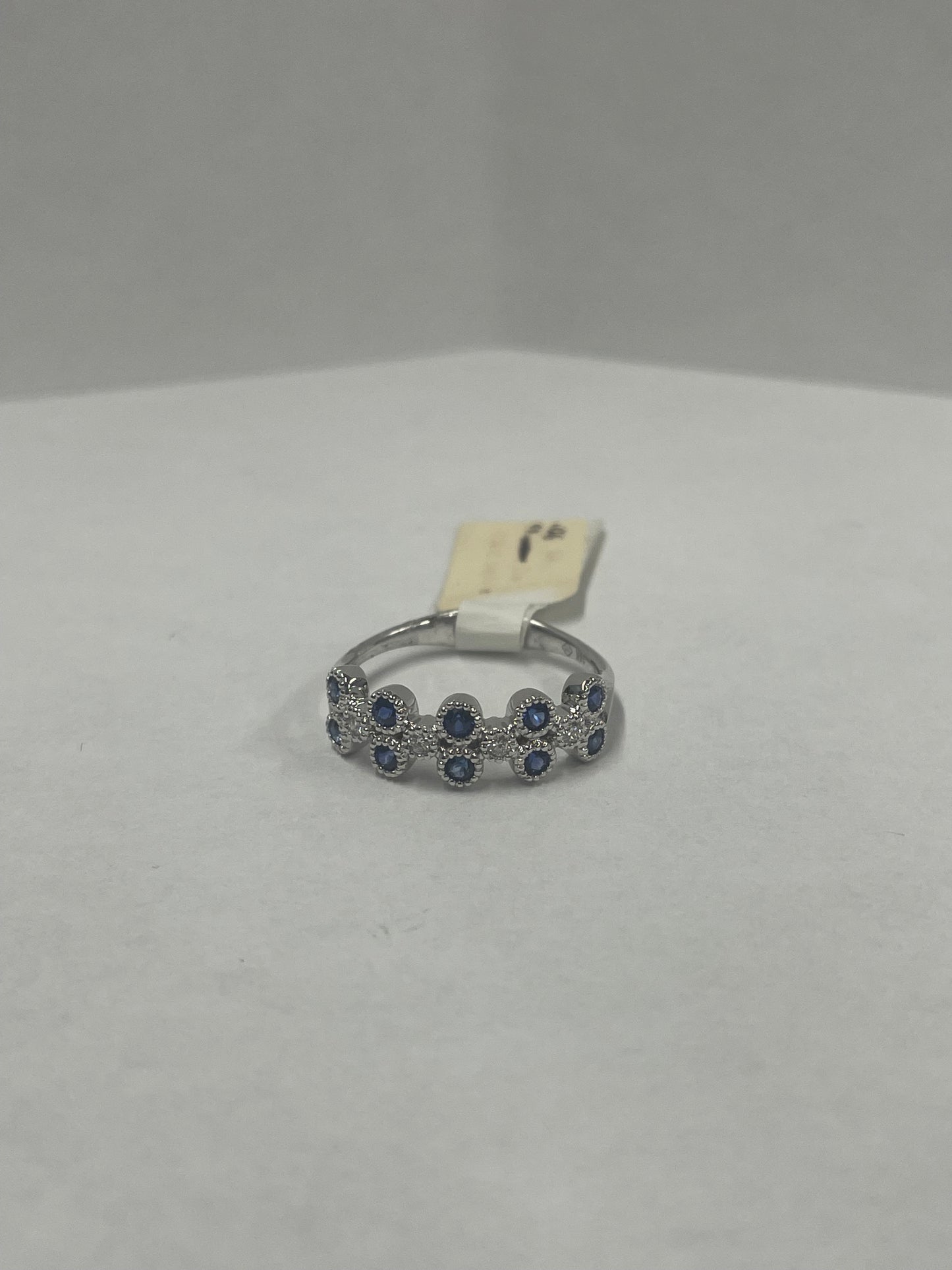 14k White Gold Sapphire Diamond Ring