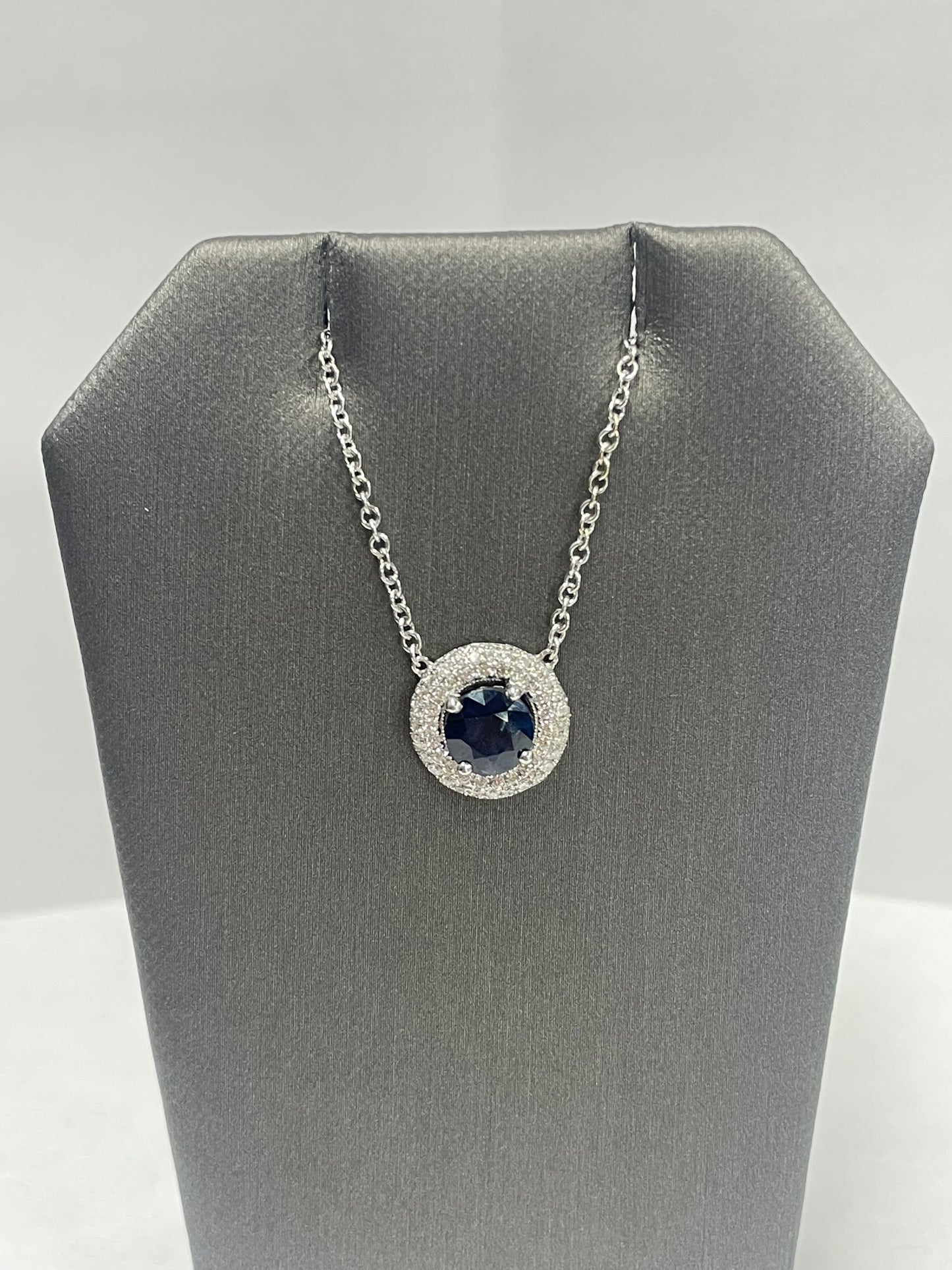 14k White Gold Round Sapphire Diamond Halo Pendant