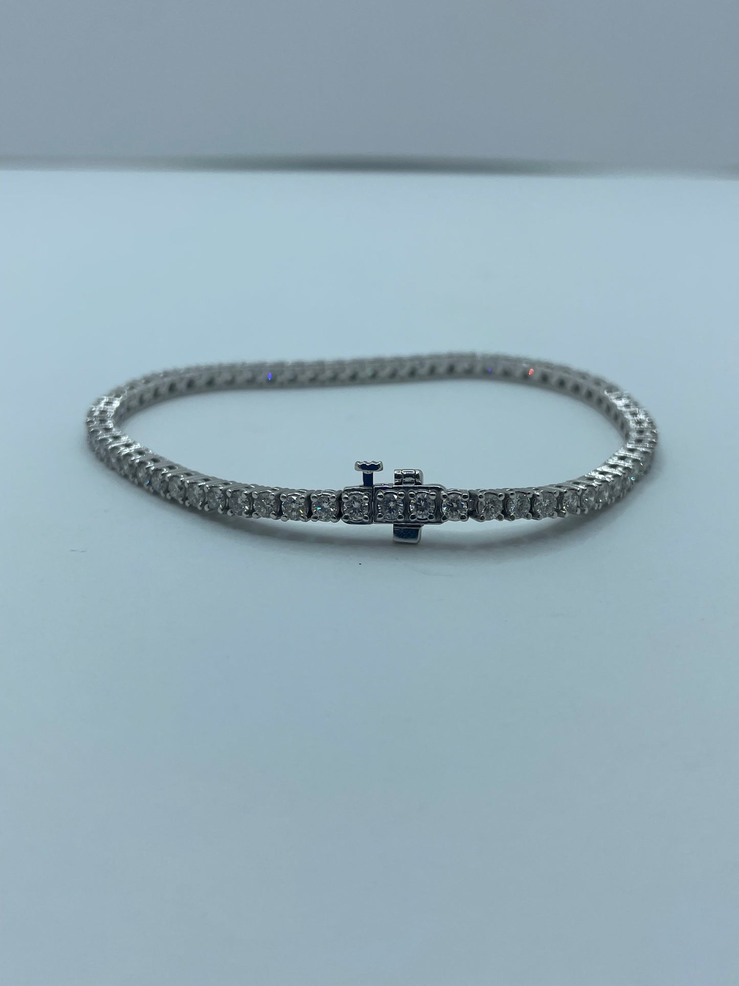 14k White Gold Diamond Tennis Bracelet 7 inch