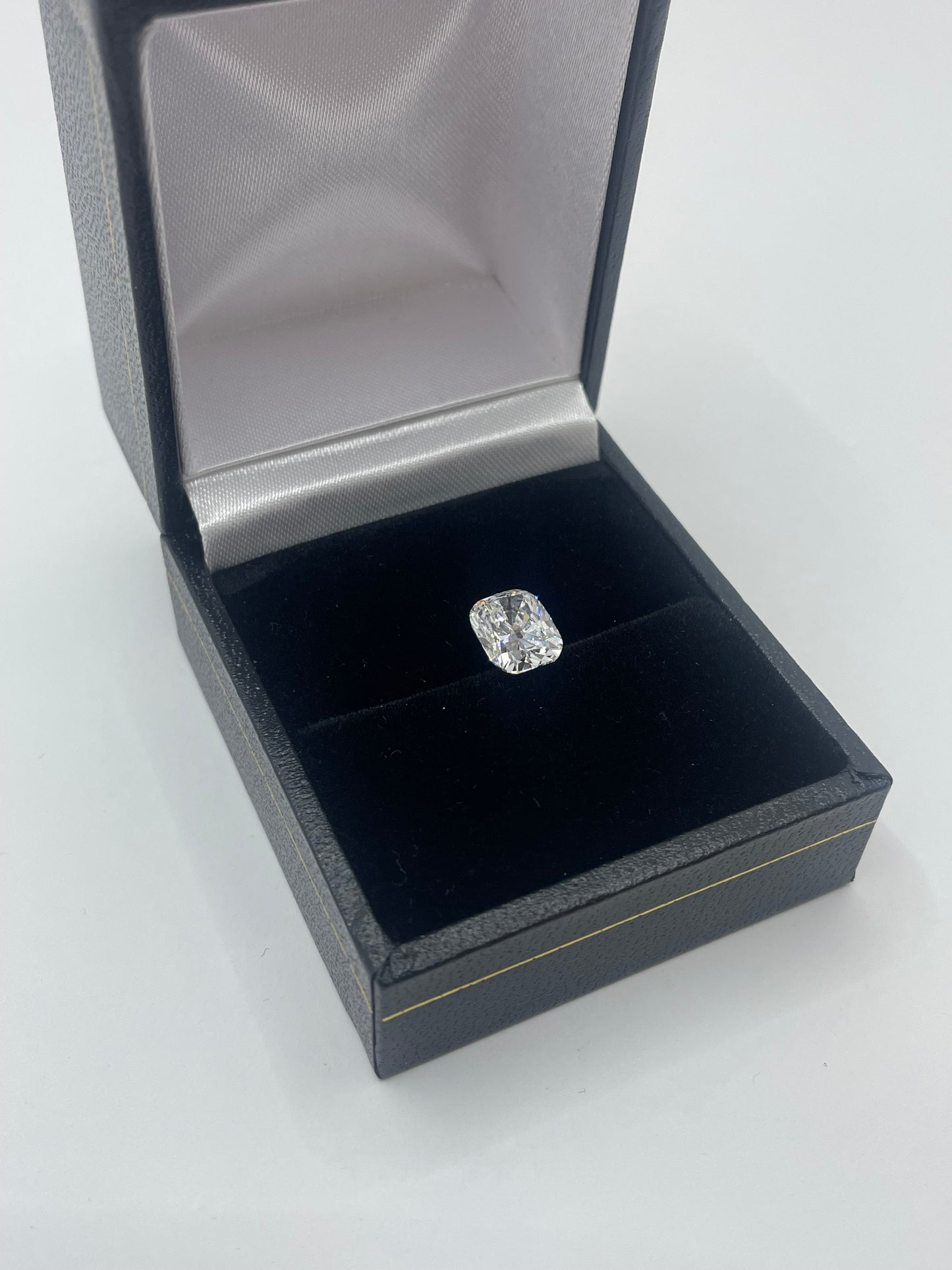 2 Ct IGI Certified Lab-Grown Diamond Elongated Cushion Cut Stone