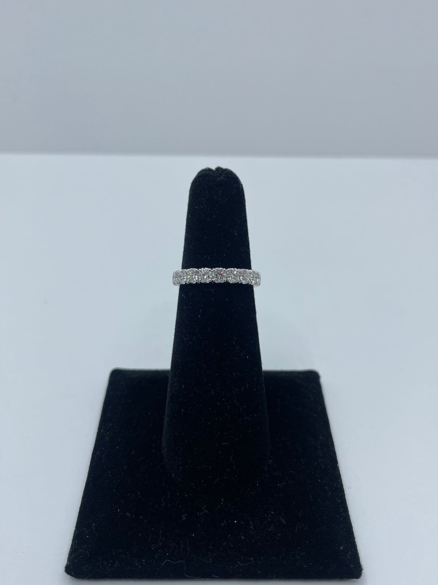 14k White Gold Diamond Eternity Band Ring