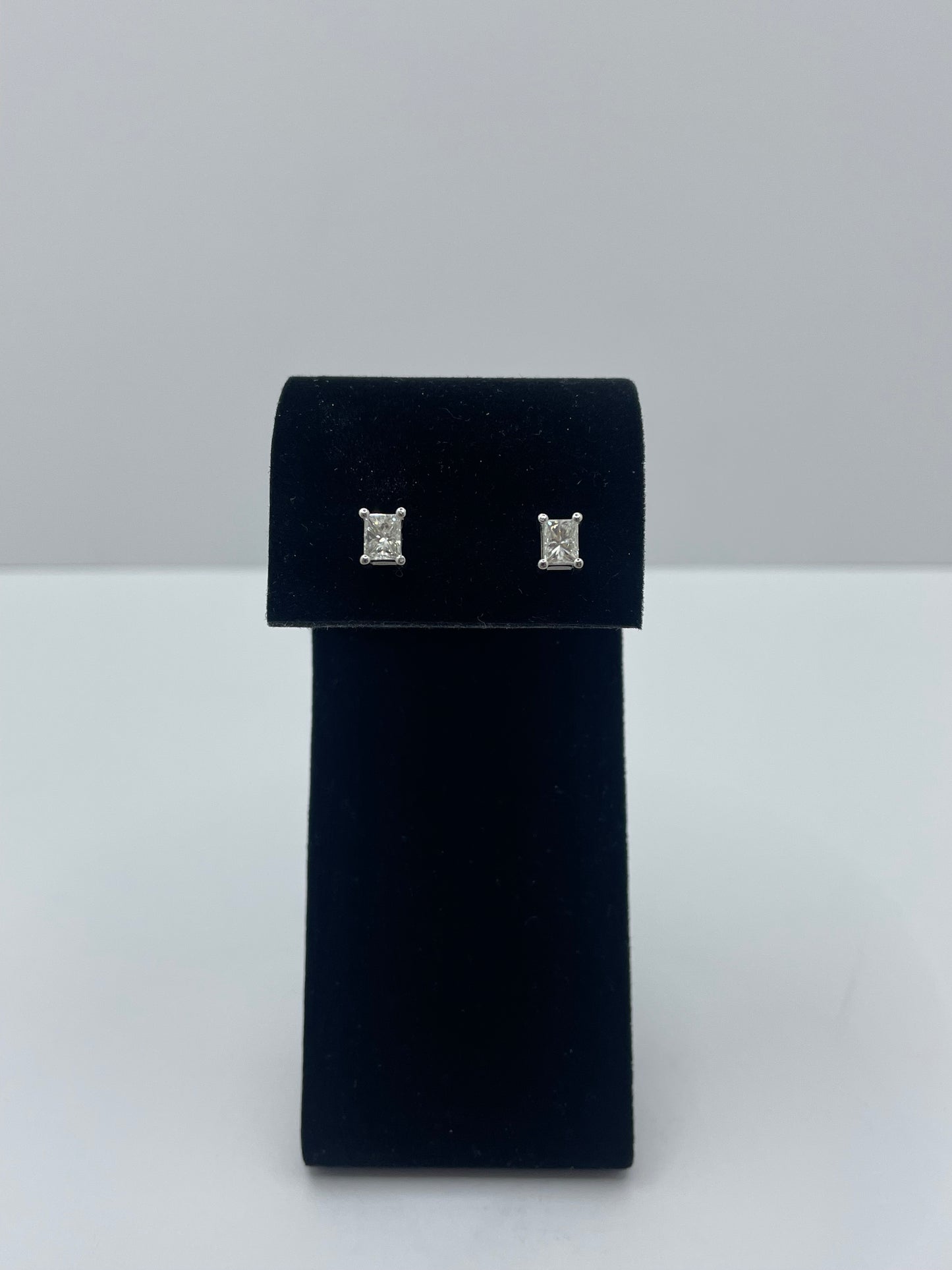 14k White Gold Princess Cut Diamond Stud Earrings