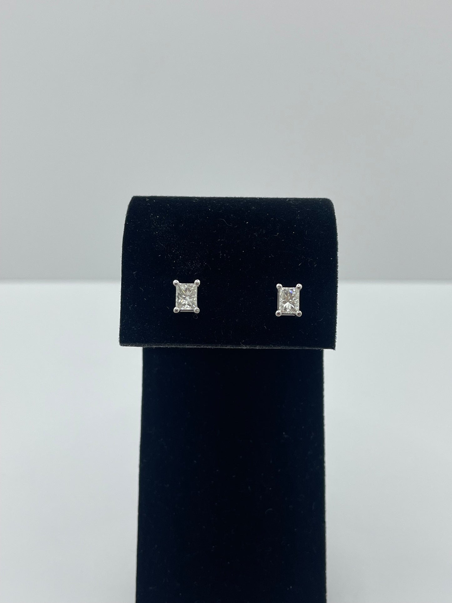 14k White Gold Princess Cut Diamond Stud Earrings