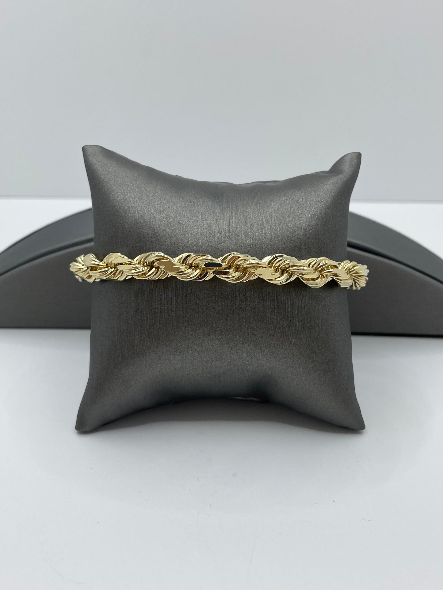 14k Yellow Gold Rope Link Bracelet - 9 inch