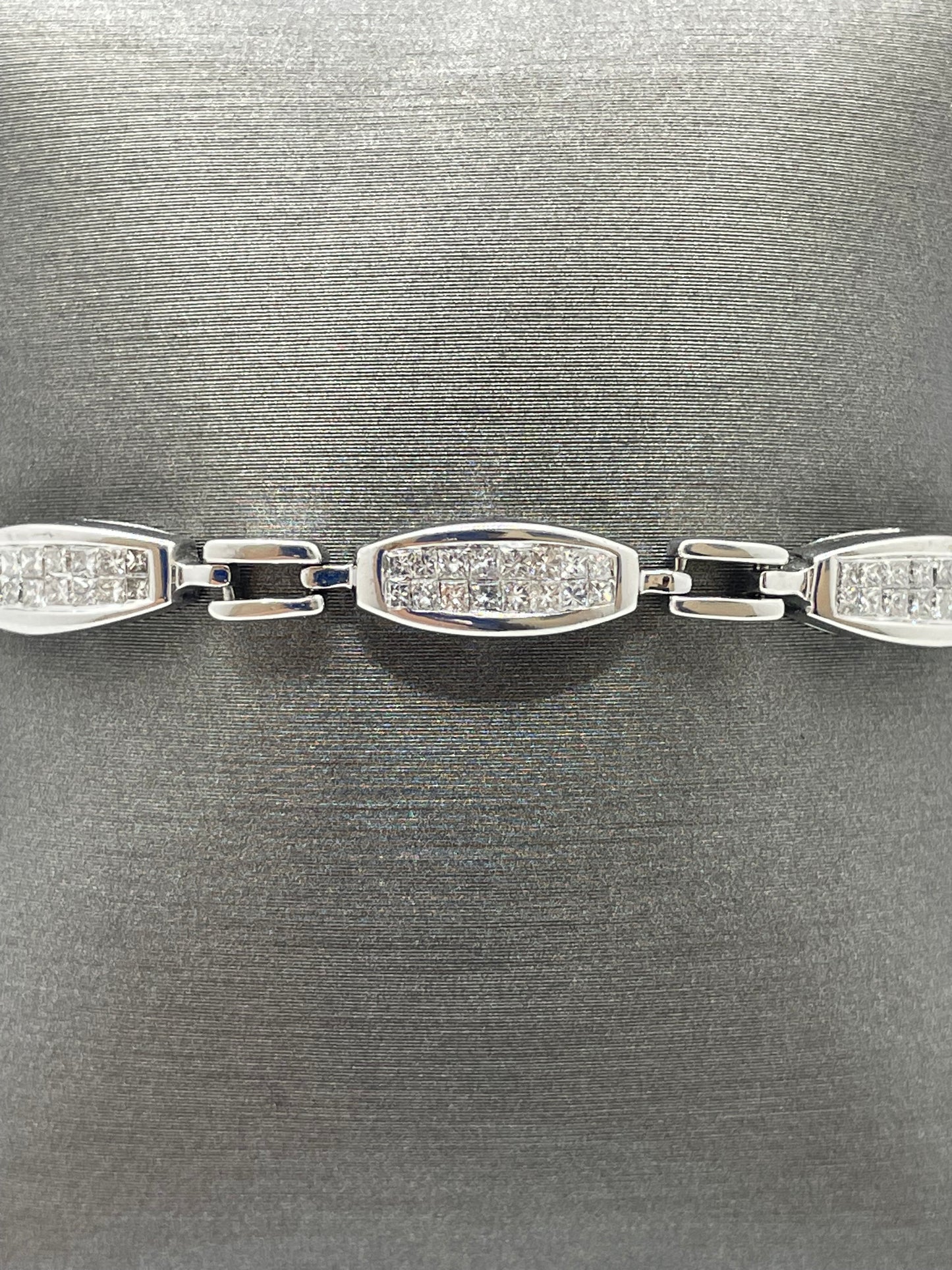 14k White Gold Two Row Diamond Link Bracelet 7.25 inch