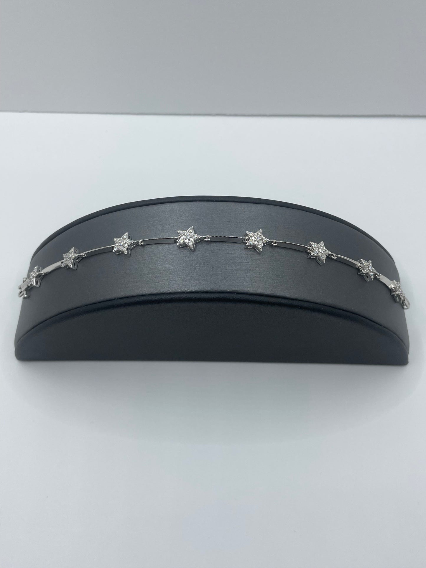 14k White Gold Star Link Diamond Bracelet 7.25 inch