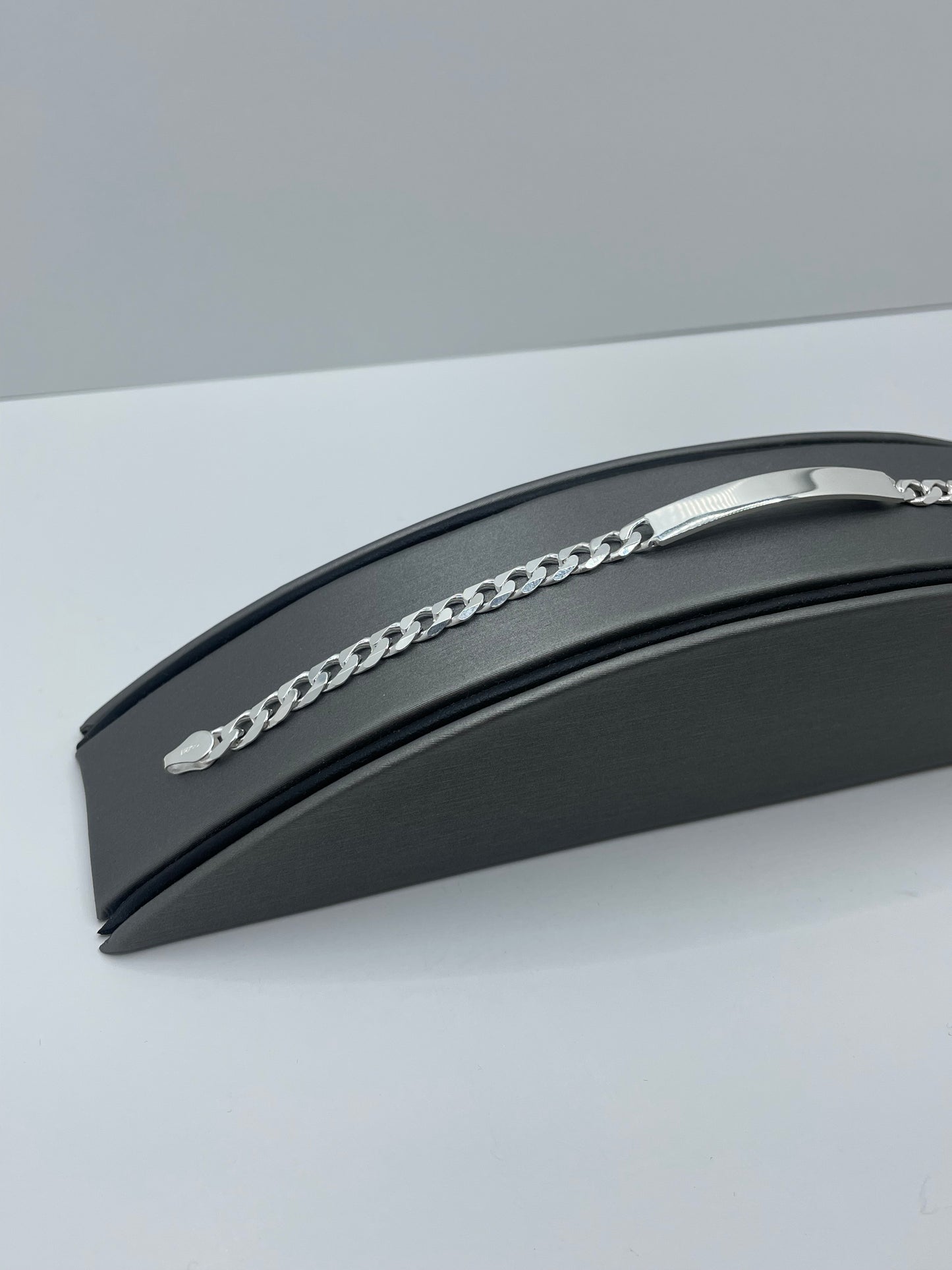 Curb Link ID Bracelet .925 Silver 8 inch