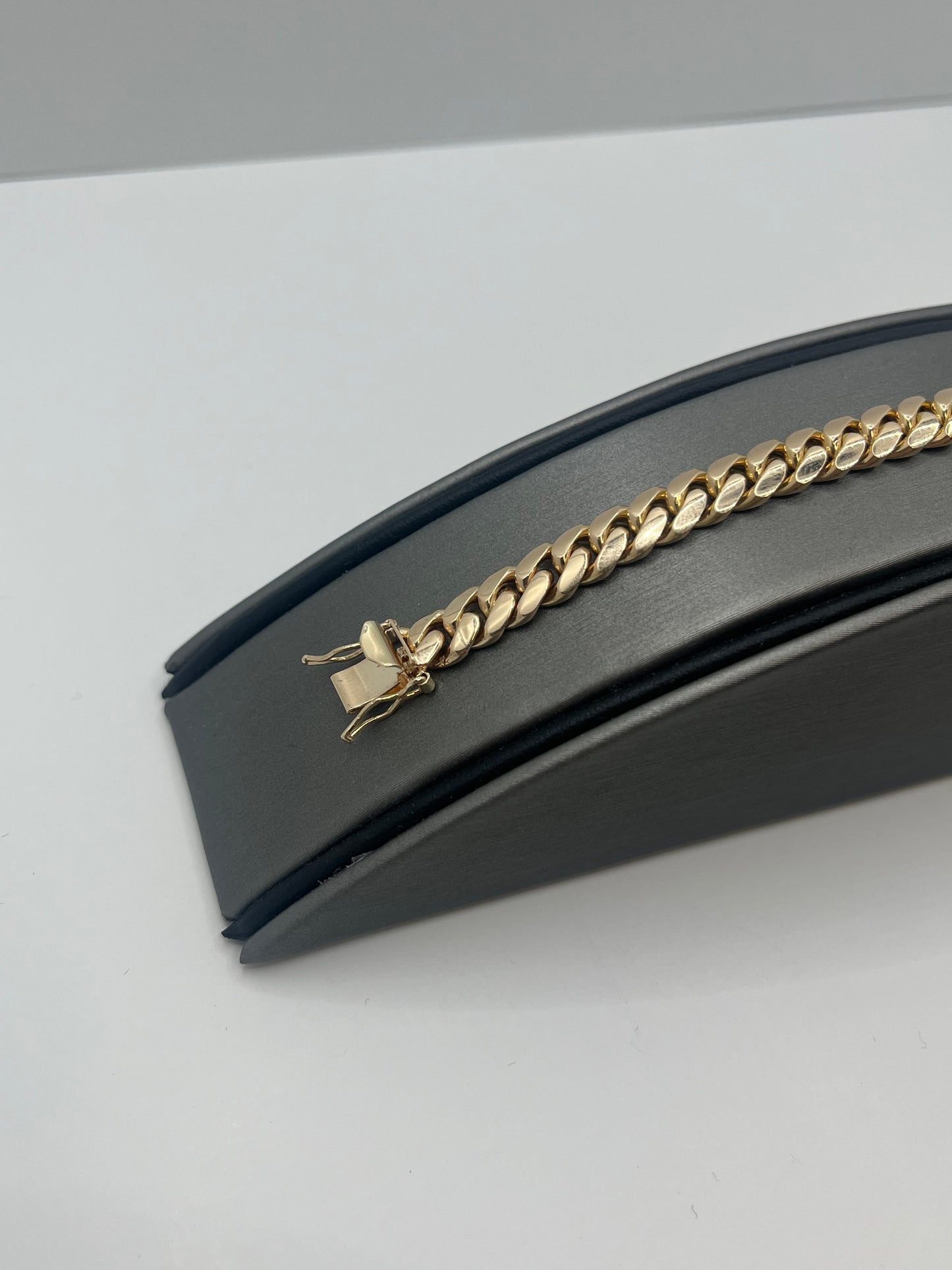 10k Yellow Gold Miami Cuban Bracelet 7 inch