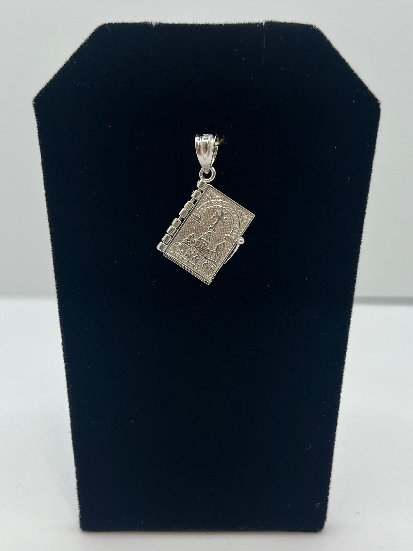 Armenian Prayer Bible Pendant .925 Silver