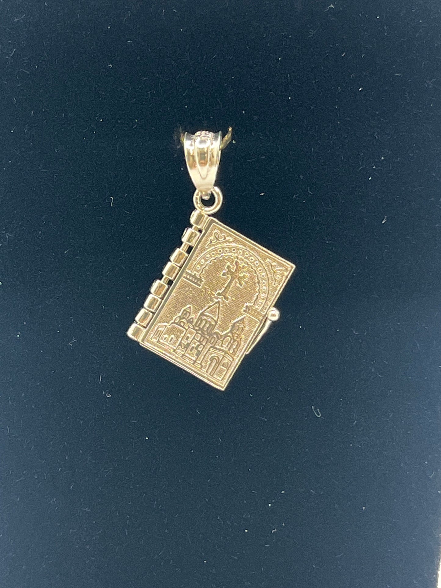 Armenian Prayer Bible Pendant .925 Silver