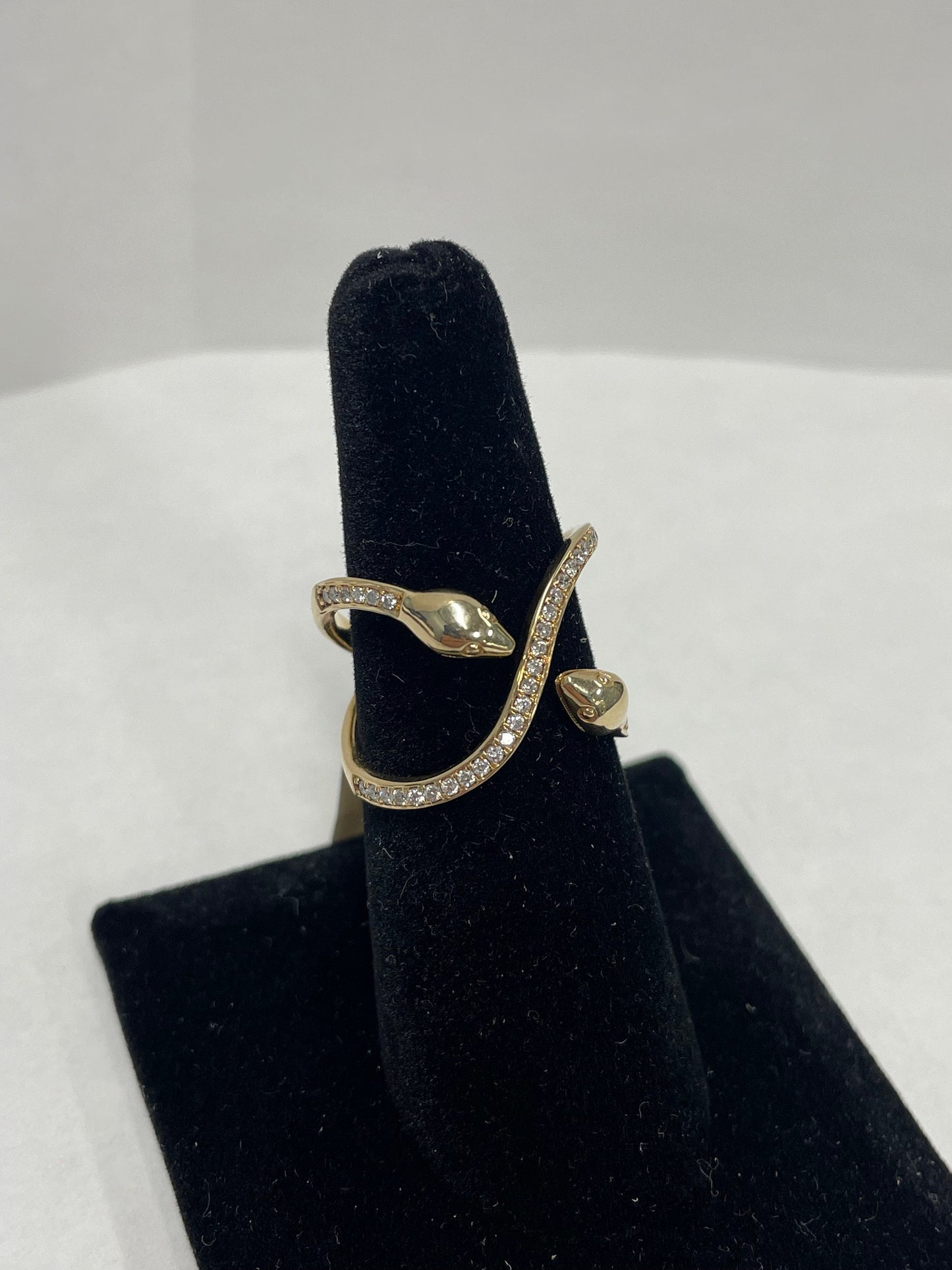 14k Yellow Gold Diamond Snake Ring