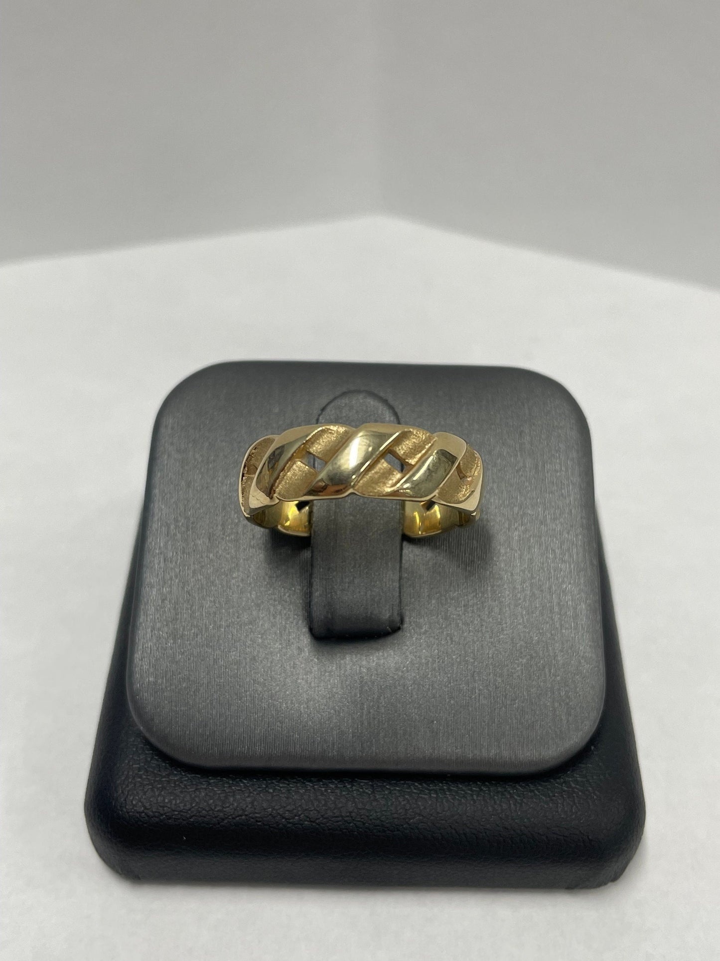 14k Yellow Gold Semi-Cuban Link Ring