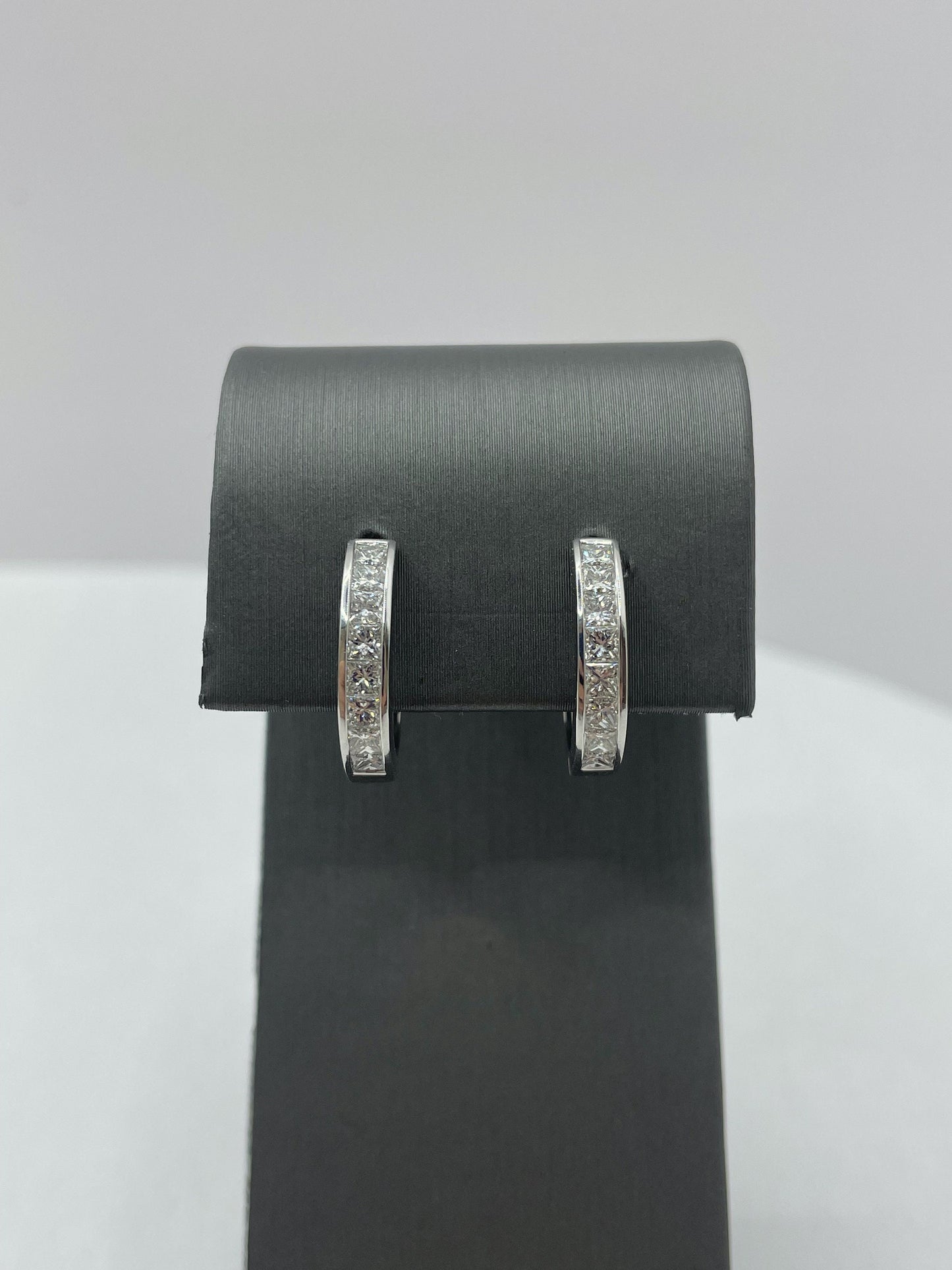 18k White Gold Diamond Earrings Princess Cut Diamonds