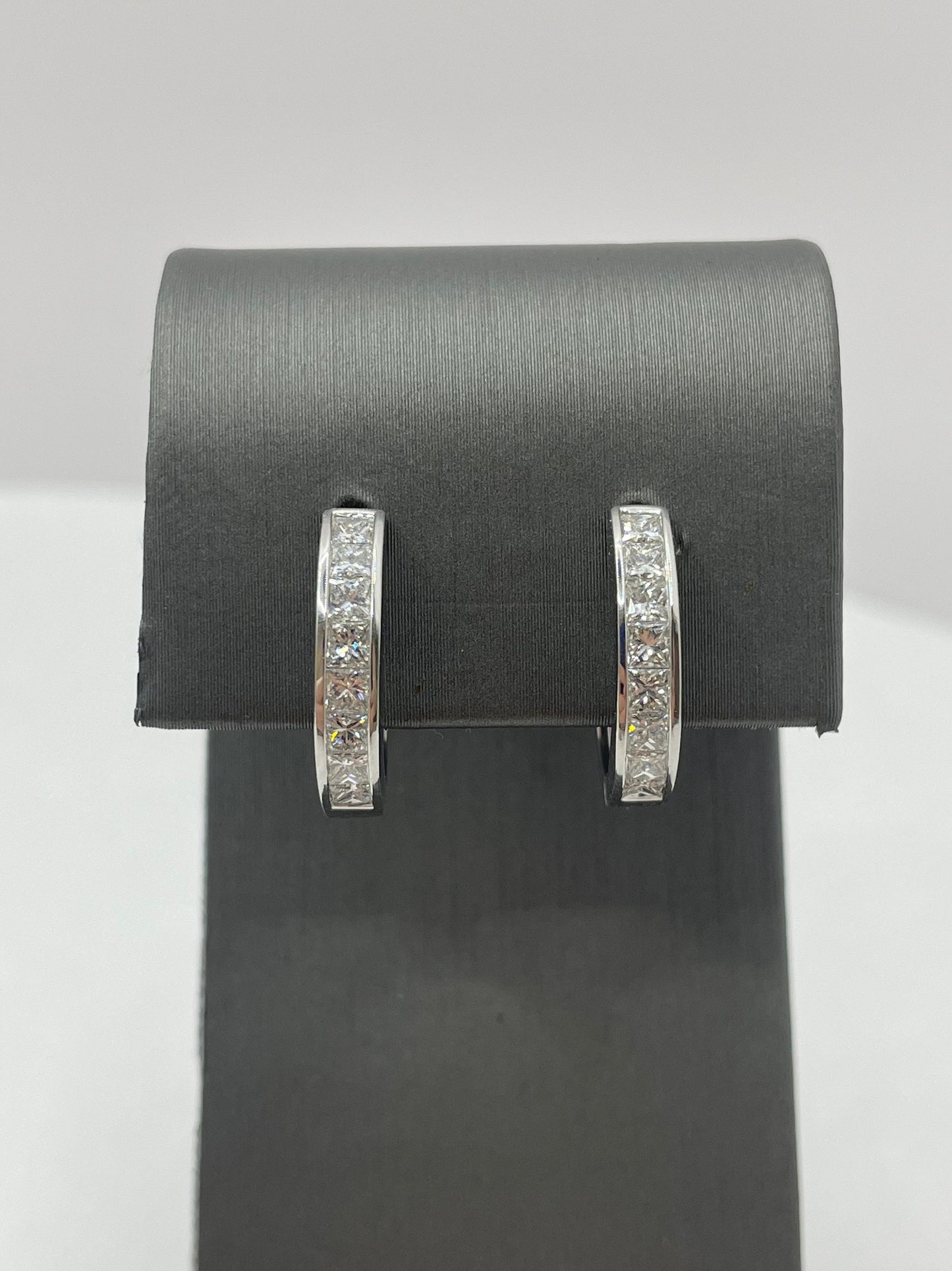 18k White Gold Diamond Earrings Princess Cut Diamonds