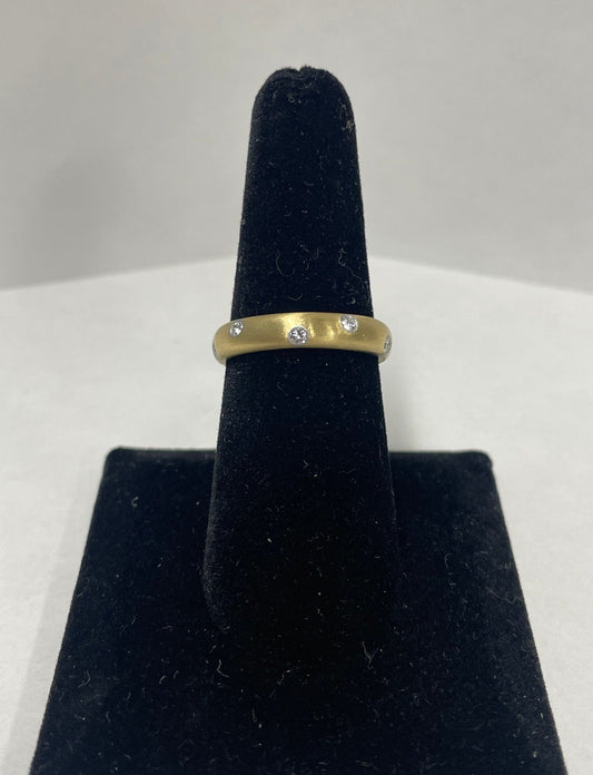 18k Yellow Gold 10 Stone Diamond Ring