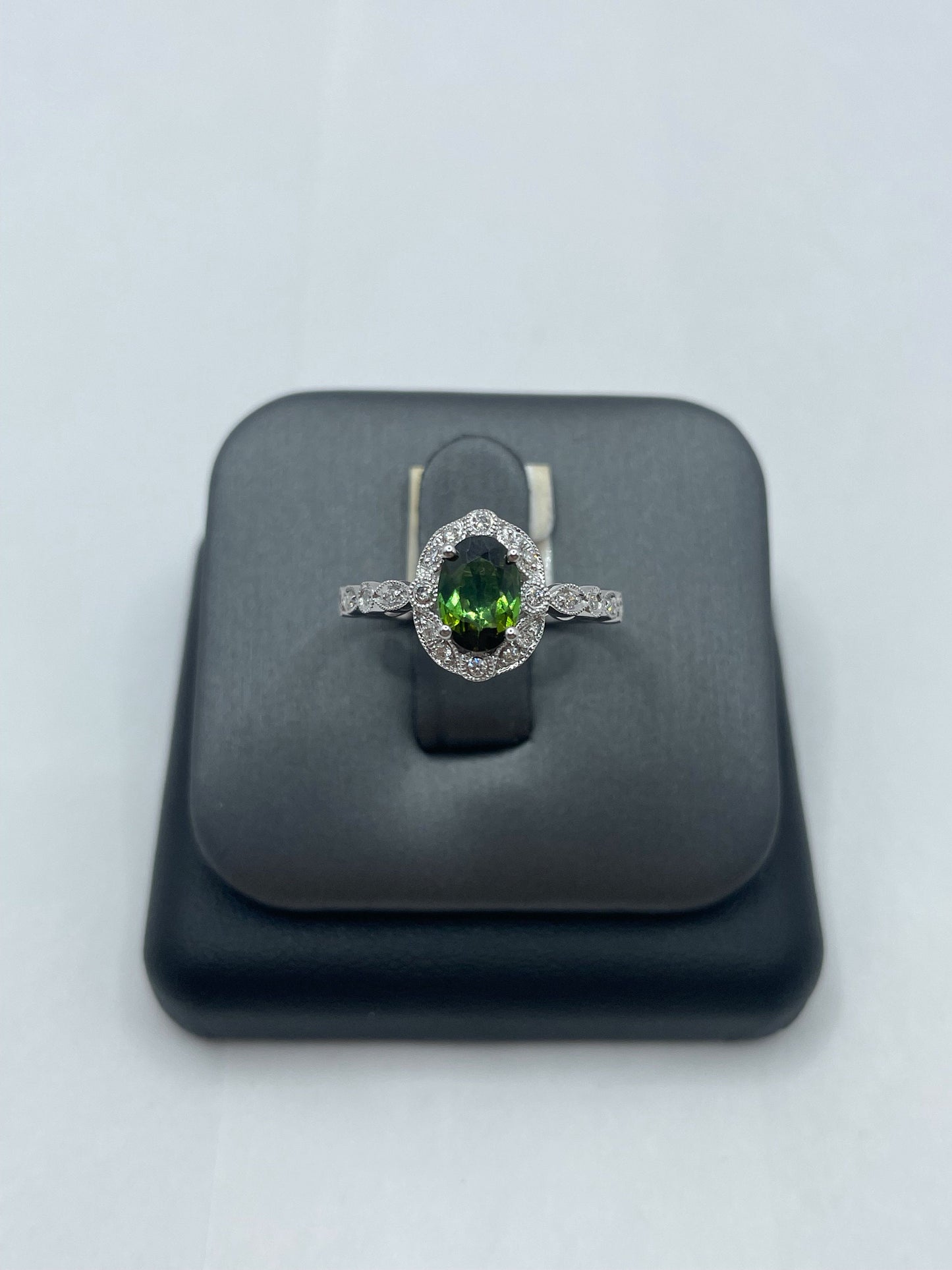 14k White Gold Green Tourmaline Diamond Ring