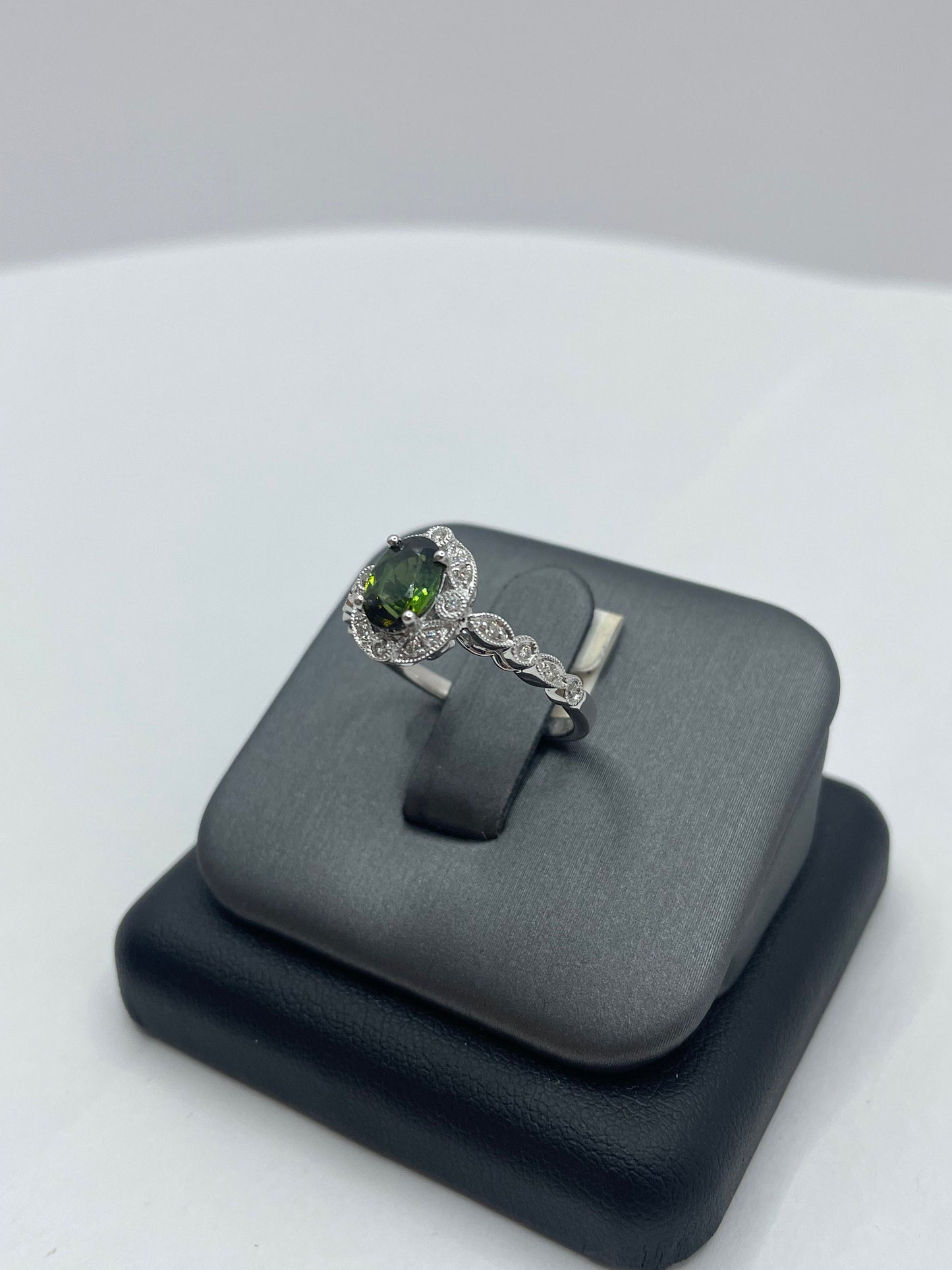 14k White Gold Green Tourmaline Diamond Ring