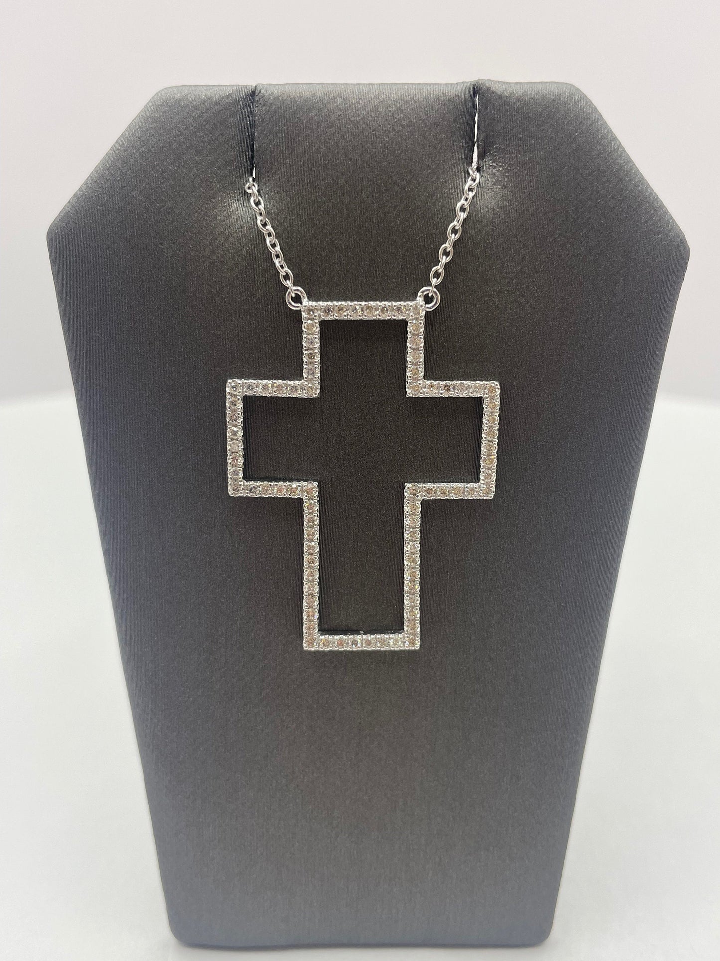 14k White Gold Diamond Cross Outline Pendant