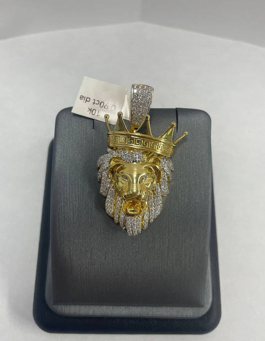 10k Yellow Gold King Lion Diamond Pendant