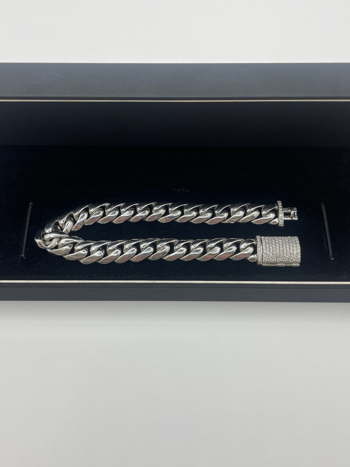 14k White Gold Cuban Link Bracelet Diamond Clasp 8.25 inch