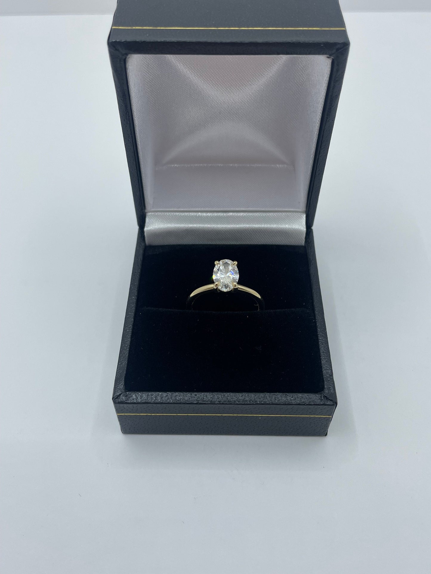 14k Yellow Gold Oval Solitaire Diamond Ring