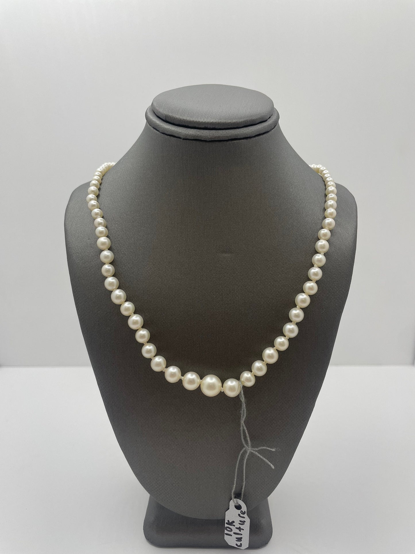 Pearl Necklace with 10k White Gold Clasp Lock