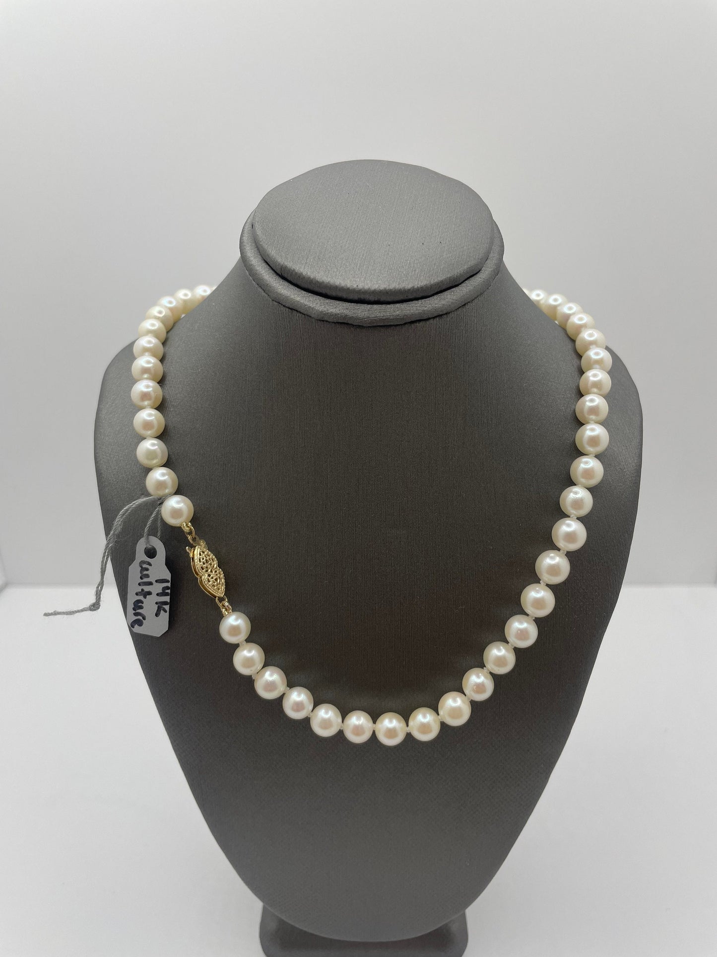 Pearl Necklace with 14k Gold Clasp Lock