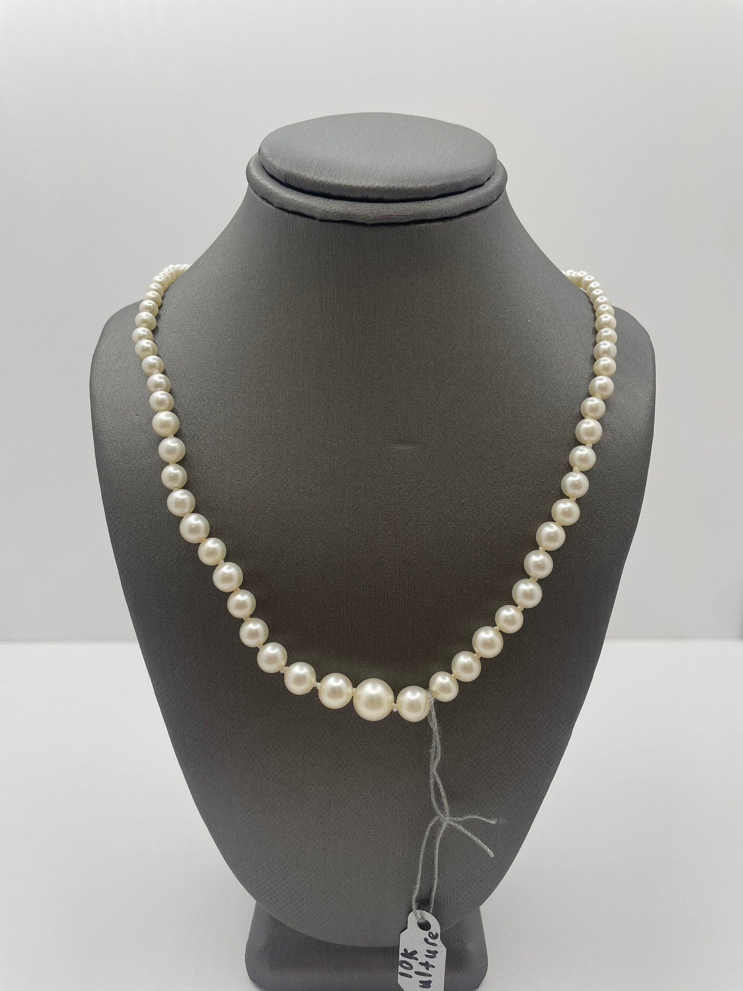 Pearl Necklace with 10k White Gold Clasp Lock